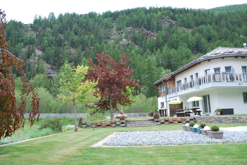Aquarell Apartments Saas-Grund Esterno foto
